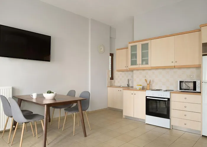 Sofia's Modern 1 خيرسونِسوس