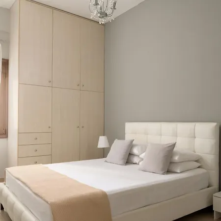 Sofia's Modern 1 Χερσόνησος